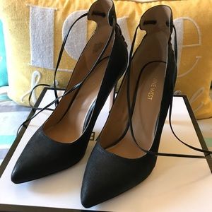 Nine West Ebba Women Laceup Pump Leather Size 9